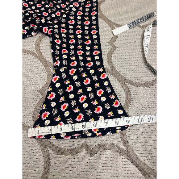 Boden Miriam Jersey Tunic Dress, black floral pattern,bell sleeves, size 14 long - Picture 7 of 11